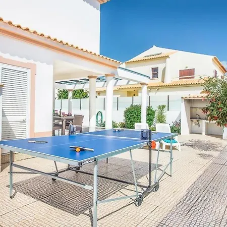 Gale Sleeps 8 Pool Air Con Wifi فيلة
