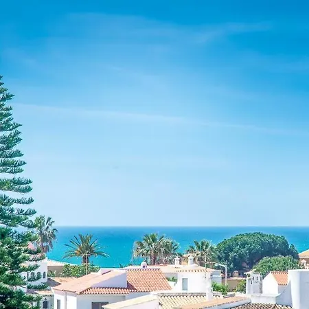 Gale Sleeps 8 Pool Air Con Wifi Patroves